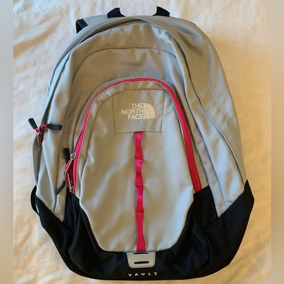 The North Face - Women’s Vault Backpack (2013) in High Rise Grey & TNF Black - Picture 7 of 13